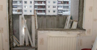 Демонтаж подоконного блока в Благовещенске – услуги по доступным ценам от 1566 рублей