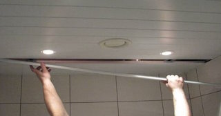 Демонтаж реечных потолков в Благовещенске - цена за м2 от 470 рублей - Сварной-Бгв